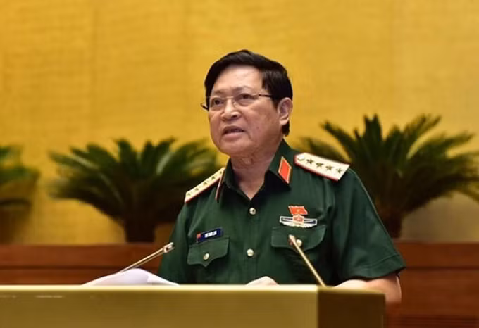 Bộ trưởng Bộ Quốc phòng Ngô Xuân Lịch đề nghị giữ nguyên tên gọi của Luật LLDBĐV.