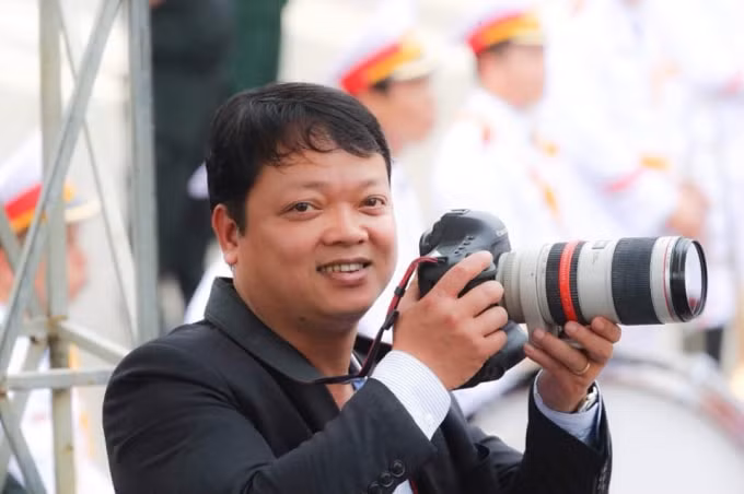 Nhà báo Doãn Tấn, Phóng viên ảnh TTXVN.