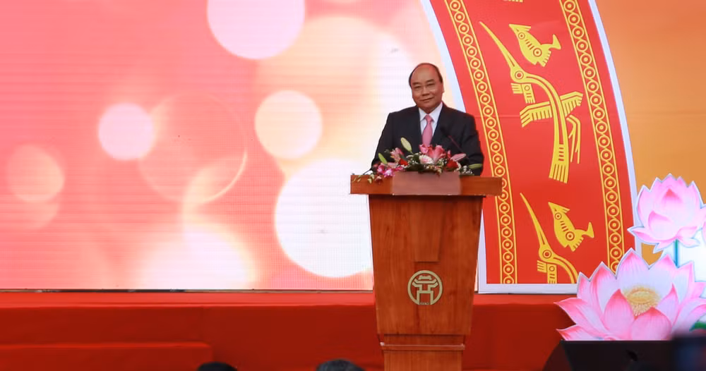 Đồng chí Nguyễn Xuân Phúc - Ủy viên Bộ Chính trị,Thủ tướng Chính phủ phát biểu chỉ đạo.