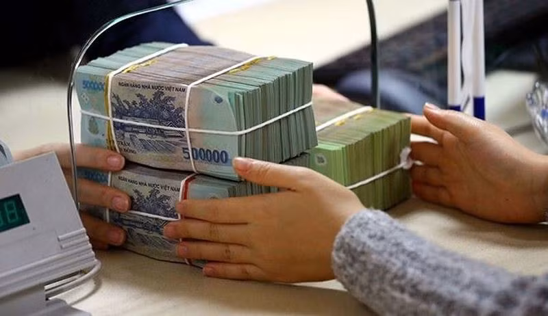 Nhiều khoản vay nhỏ vay nóng chưa đáp ứng được nhu cầu tín dụng tiêu dùng của người dân (Ảnh TL)