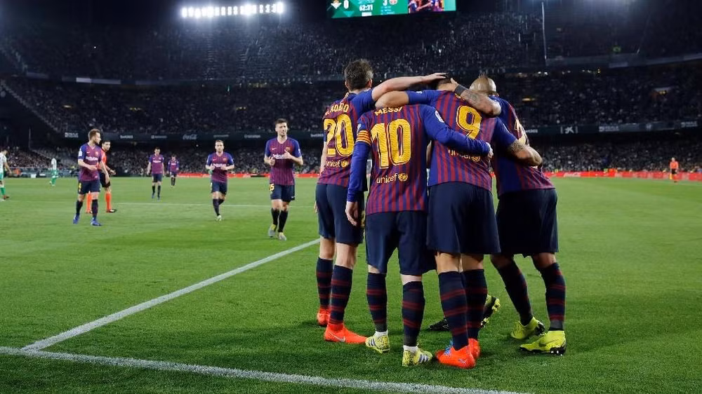 Barca gần như chạm 1 tay vào chức vô địch mùa bóng 2018-2019. Ảnh: Vaaju