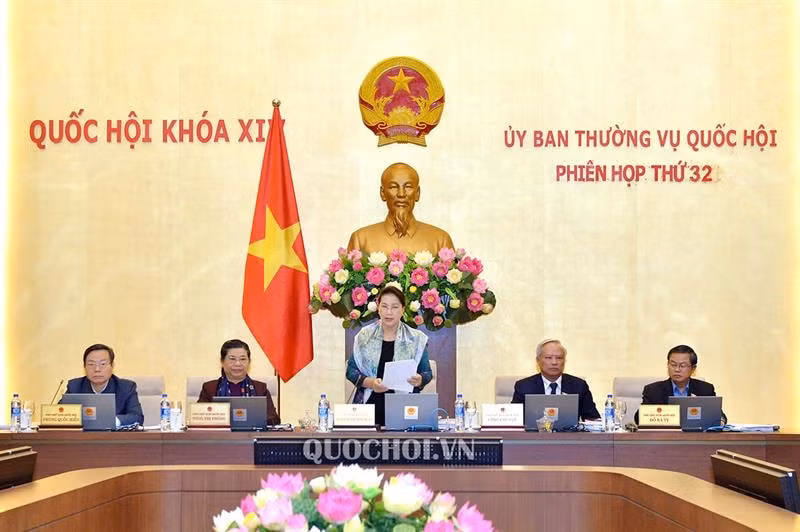 Chủ tịch Quốc hội Nguyễn Thị Kim Ngân phát biểu Khai mạc Phiên họp thứ 32 của Uỷ ban Thường vụ Quốc hội. Ảnh quochoi.vn.