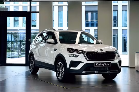 Skoda Kushaq giảm giá kỷ lục chỉ còn hơn 400 triệu đồng