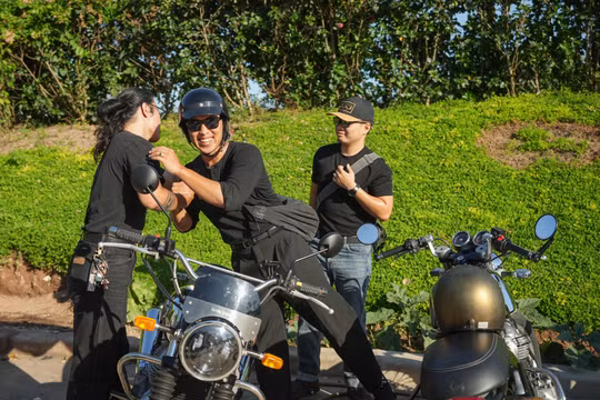 Royal Enfield trở lại Việt Nam bằng 5 dòng xe mô tô ngon - bổ - rẻ