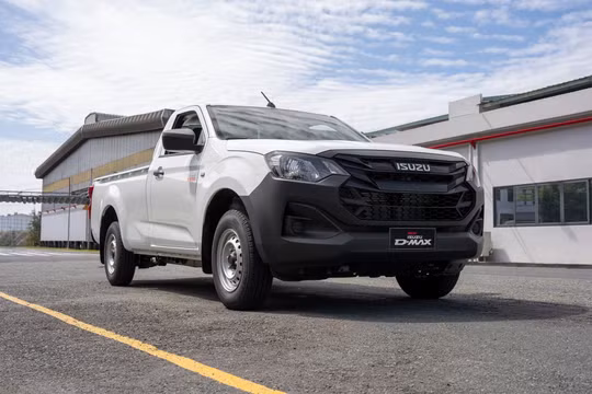 Xe bán tải cabin đơn Isuzu D-Max D-Cargo 1000 giá từ 492 triệu đồng tại Việt Nam