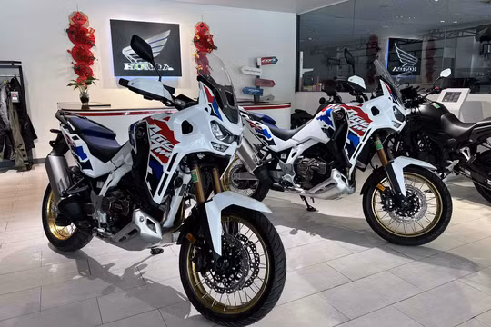 Triệu hồi mô tô Honda Africa Twin tại Việt Nam do lỗi đèn và còi