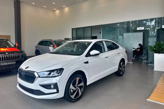 Skoda Slavia giảm giá xuống dưới ngưỡng 400 triệu đồng