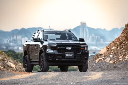 Ford Ranger 2026 tăng giá bán lẻ niêm yết