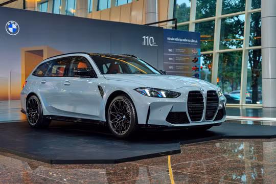 Chi tiết xe hiệu năng cao BMW M3 Touring giá gần 5,4 tỷ tại Việt Nam