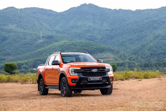 Loạt mẫu xe Ford ưu đãi giá cao nhất 95 triệu đồng