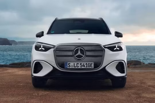 Mercedes-Benz GLC 2027 nhận cọc tại Việt Nam, giá dự kiến gần 3,4 tỷ đồng