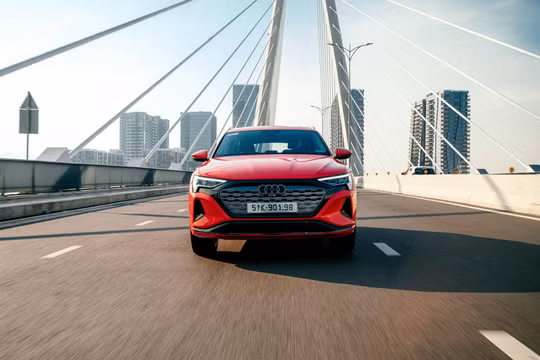 Triệu hồi xe điện hạng sang Audi e-tron và Q8 e-tron tại Việt Nam