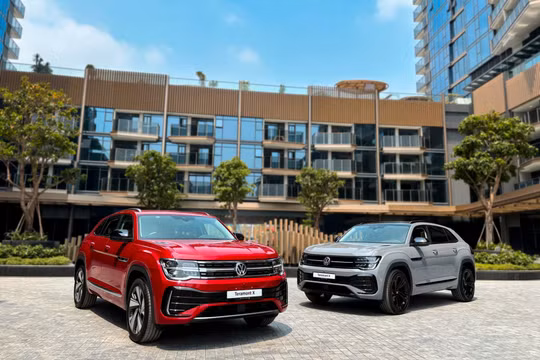 Volkswagen ‘tung chiêu’ kích cầu lạ bên cạnh giảm giá đến 240 triệu đồng
