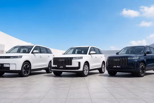 Jaecoo J5 nhận cọc tại Việt Nam, giá bán cao nhất 699 triệu đồng