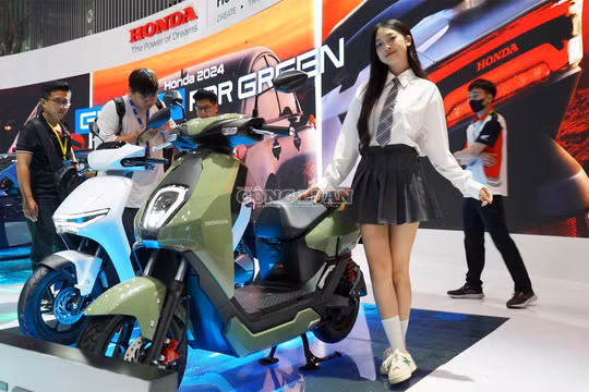 Xe máy điện Honda Icon e: Giảm giá 5 triệu, trả góp chưa đến 200.000 đồng
