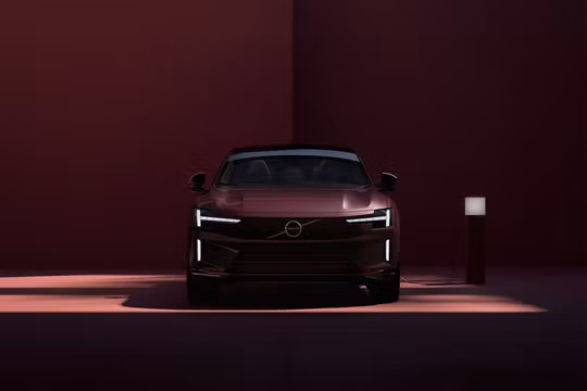 Volvo Việt Nam ưu đãi khách đặt mua sớm bộ đôi xe điện EX90 và ES90