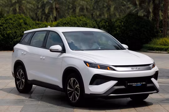 BYD Sealion 5 chốt giá bán lẻ đắt hơn Mazda CX-5