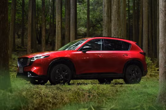 Mazda CX-5 thế hệ mới ‘cháy hàng’ tại quê nhà, lượng khách mua cao gấp 5 lần kế hoạch