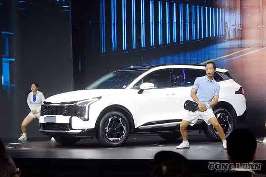 Kia Sportage Hybrid lần đầu ra mắt thị trường Việt Nam