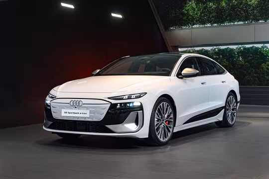 Chi tiết Audi S6 Sportback e-tron giá gần 4,2 tỷ đồng tại Việt Nam