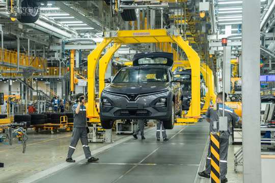 Sản lượng sản xuất ô tô trong nước có tháng thứ 3 liên tiếp tăng trưởng.