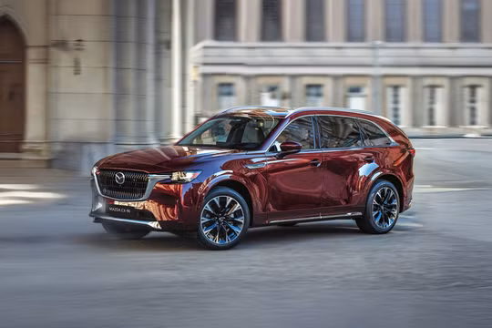 Mazda CX-90 giá từ 1,899 tỷ đồng, cạnh tranh Palisade và Terramont