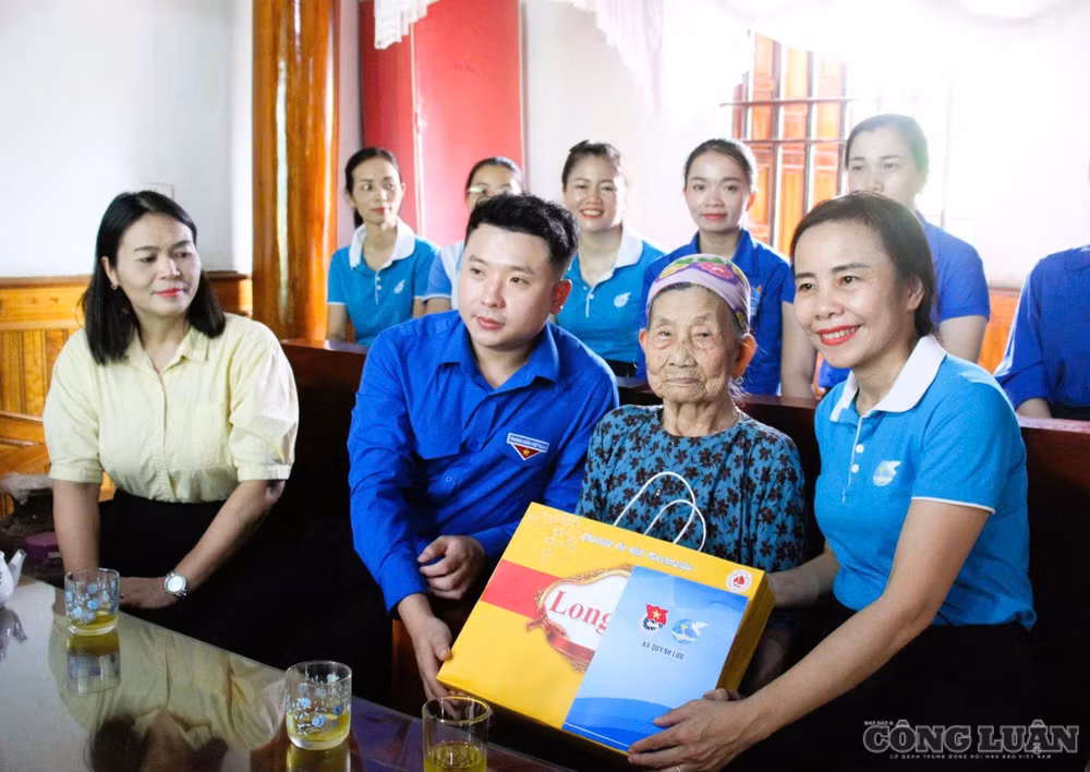 clo_br_anh-2.jpg