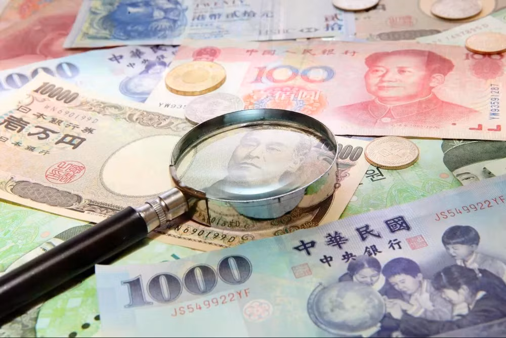 asian-currencies-e1604393500725.jpg