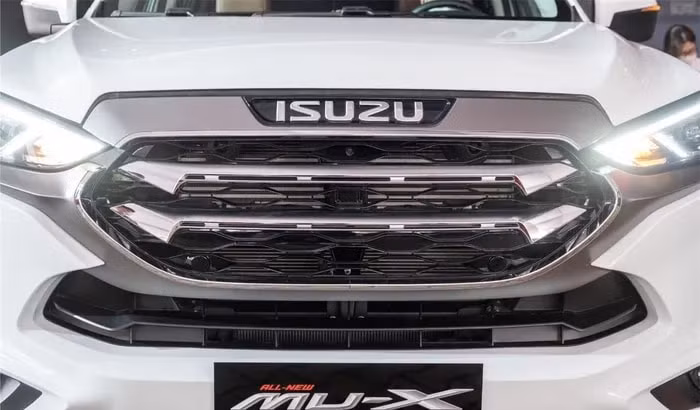chi tiet ve isuzu mu x 2022 mau suv re nhat viet nam hinh 5
