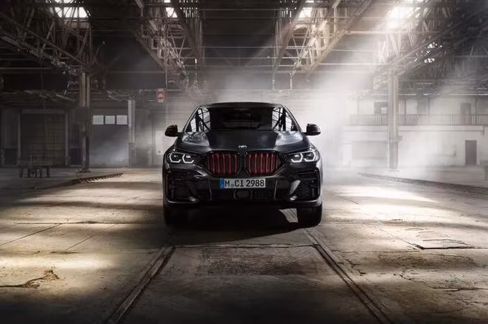 bmw x6 black vermillion bom tan o thi truong uc voi gioi han chi 5 xe hinh 1