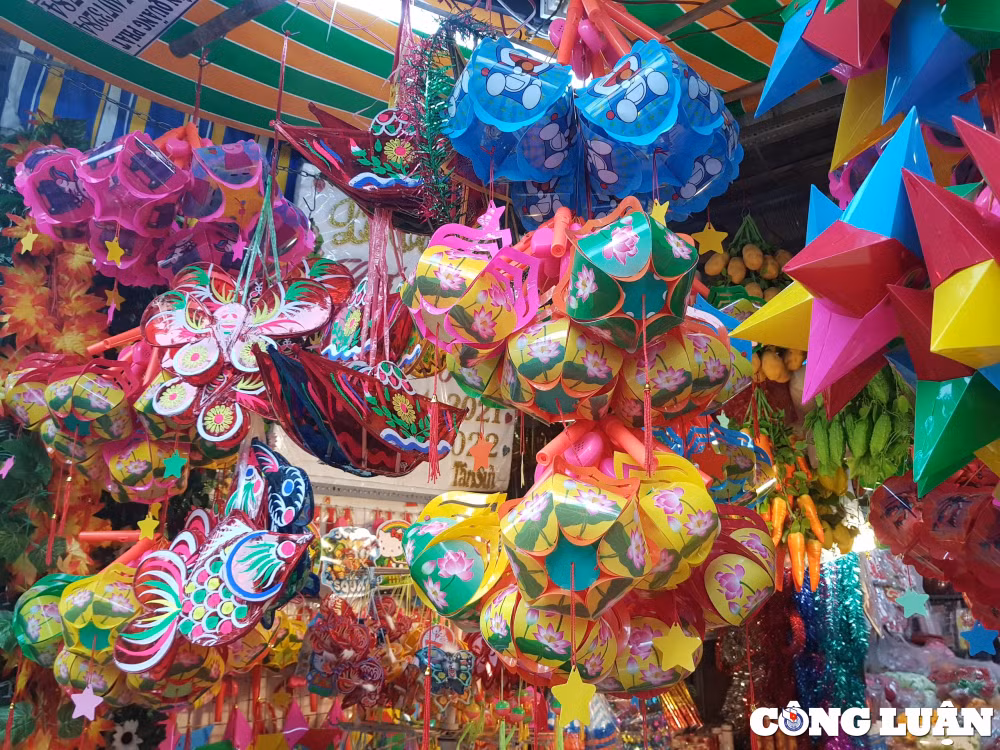 tp hcm pho long den tinh giac don trung thu hinh 6