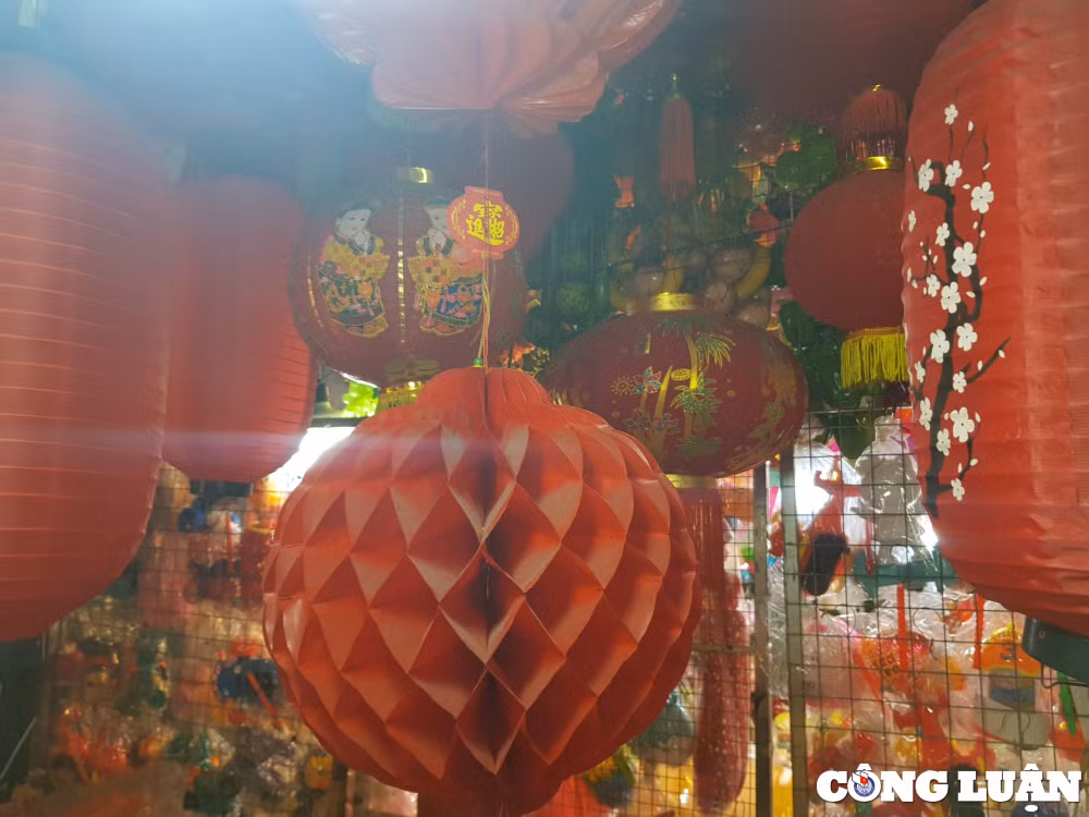 tp hcm pho long den tinh giac don trung thu hinh 2