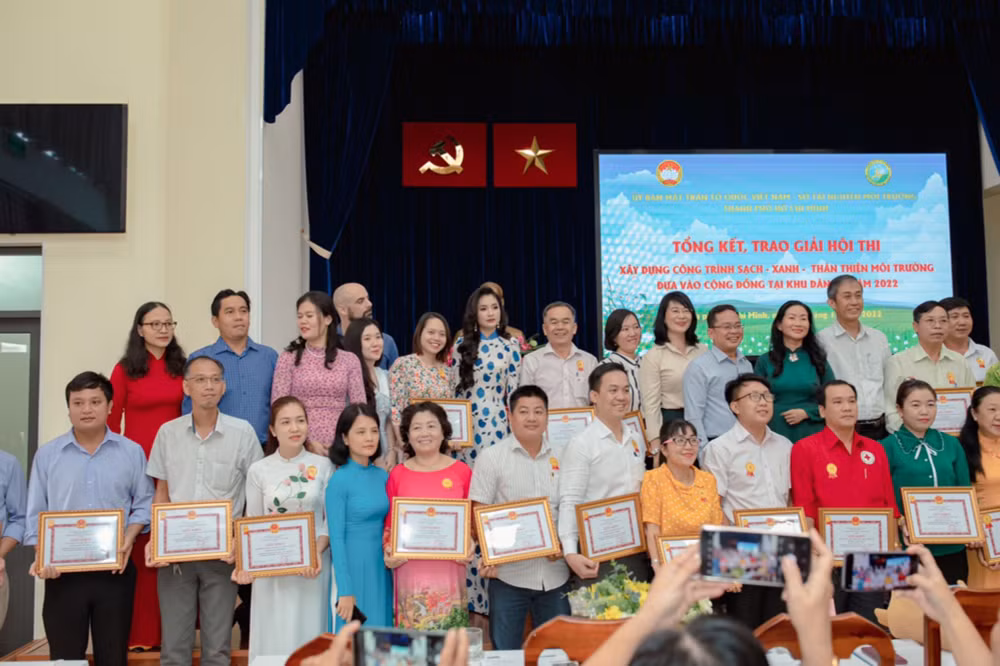 hoa hau nguyen thanh ha lan toa niem vui xanh den khu dan cu hinh 3