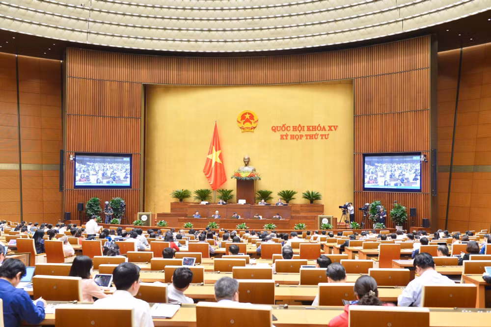 sang nay quoc hoi nghe to trinh ve du thao luat dat dai sua doi hinh 1