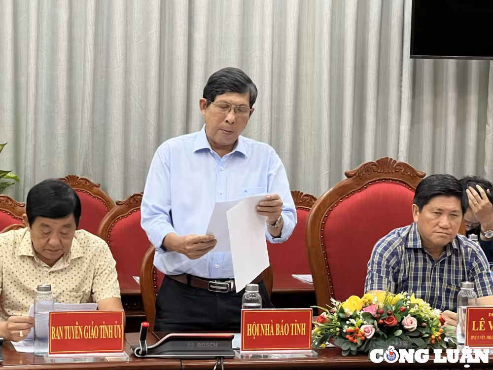 phat huy vai tro hoi nha bao tinh trong cong tac phoi hop tuyen truyen thuc day kinh te xa hoi hinh 2