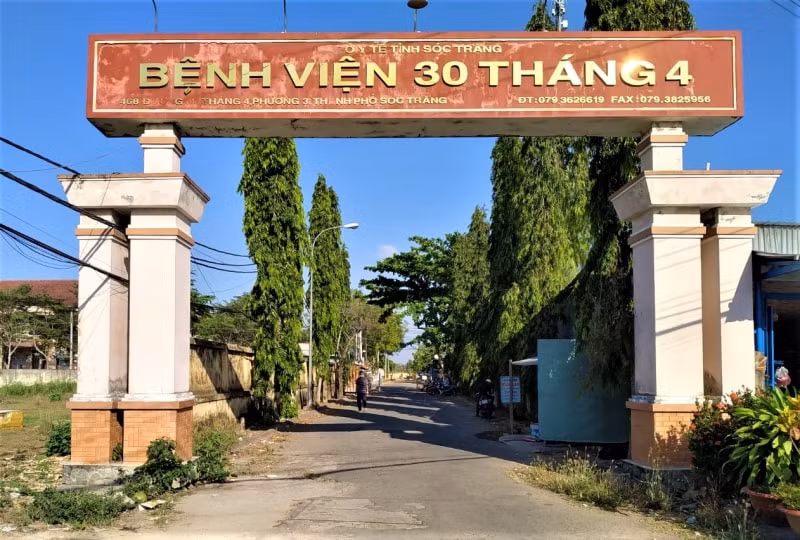 ky luat giam doc benh vien 30 thang 4 soc trang bo nhiem can bo khong dung quy dinh hinh 1