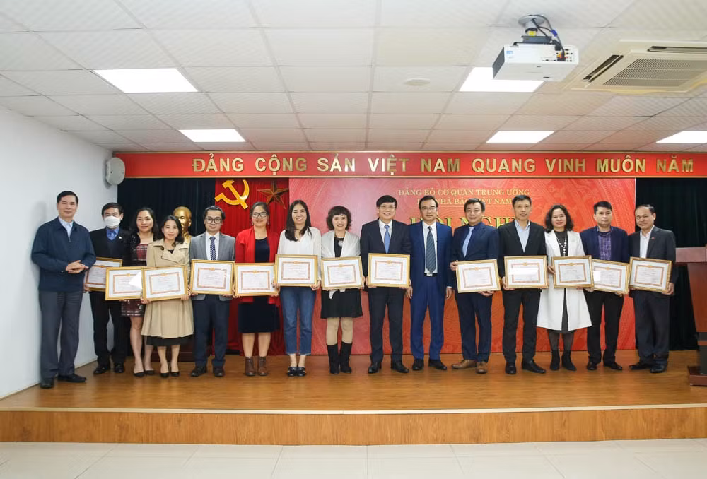 hoi nha bao viet nam tong ket cong tac dang nam 2021 va trien khai nhiem vu nam 2022 hinh 5