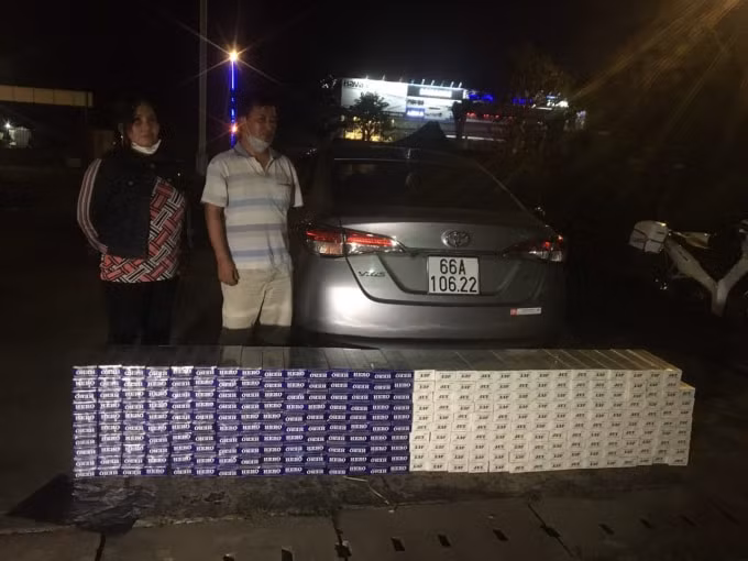 dong thap csgt phat hien gan 3000 bao thuoc la nhap lau tren tuyen quoc lo 30 hinh 1