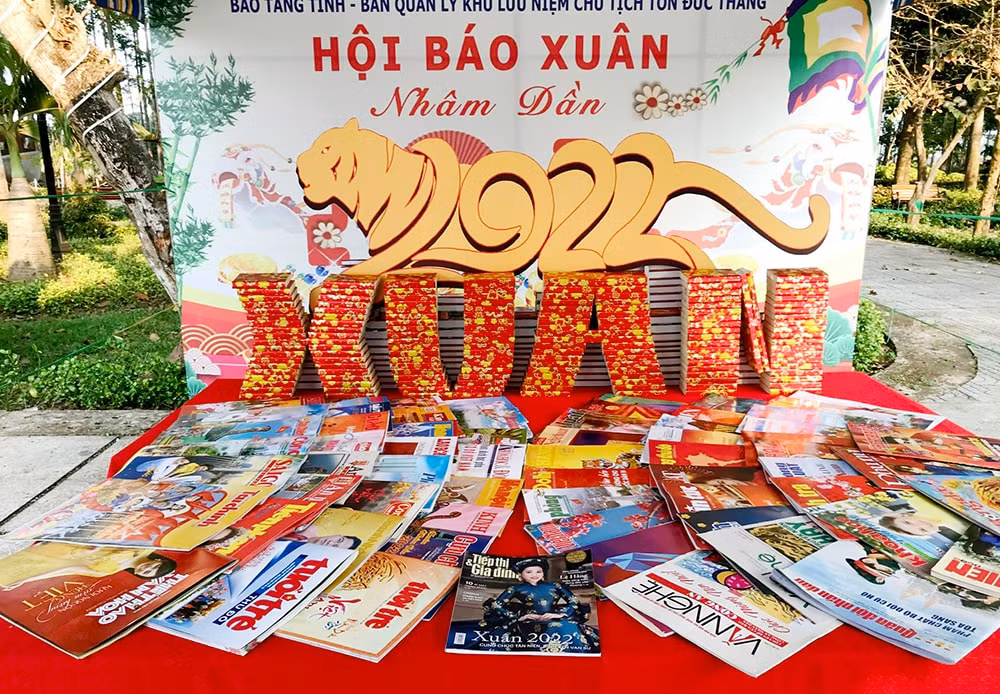 hoi nha bao tinh an giang ron rang hoi bao xuan nham dan 2022 hinh 1