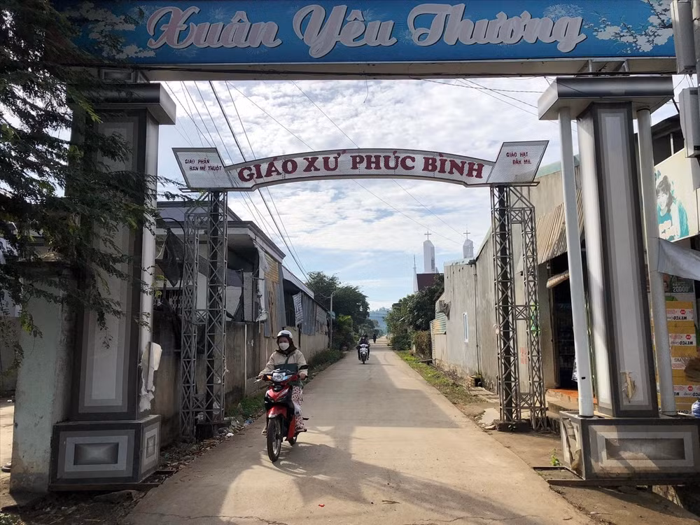dak nong doi song dong bao cong giao ngay cang khoi sac hinh 1