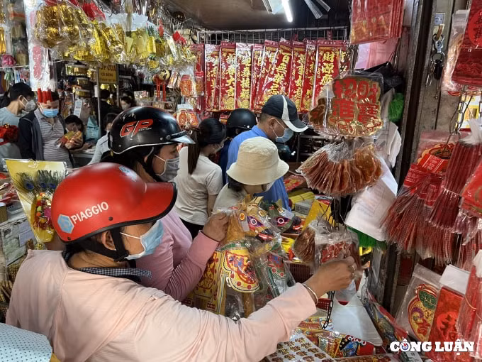 cho coi am lon nhat tp hcm buon ban tap nap truoc ngay ong cong ong tao hinh 3