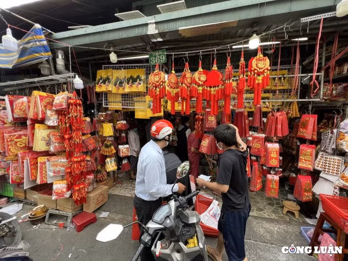 cho coi am lon nhat tp hcm buon ban tap nap truoc ngay ong cong ong tao hinh 9