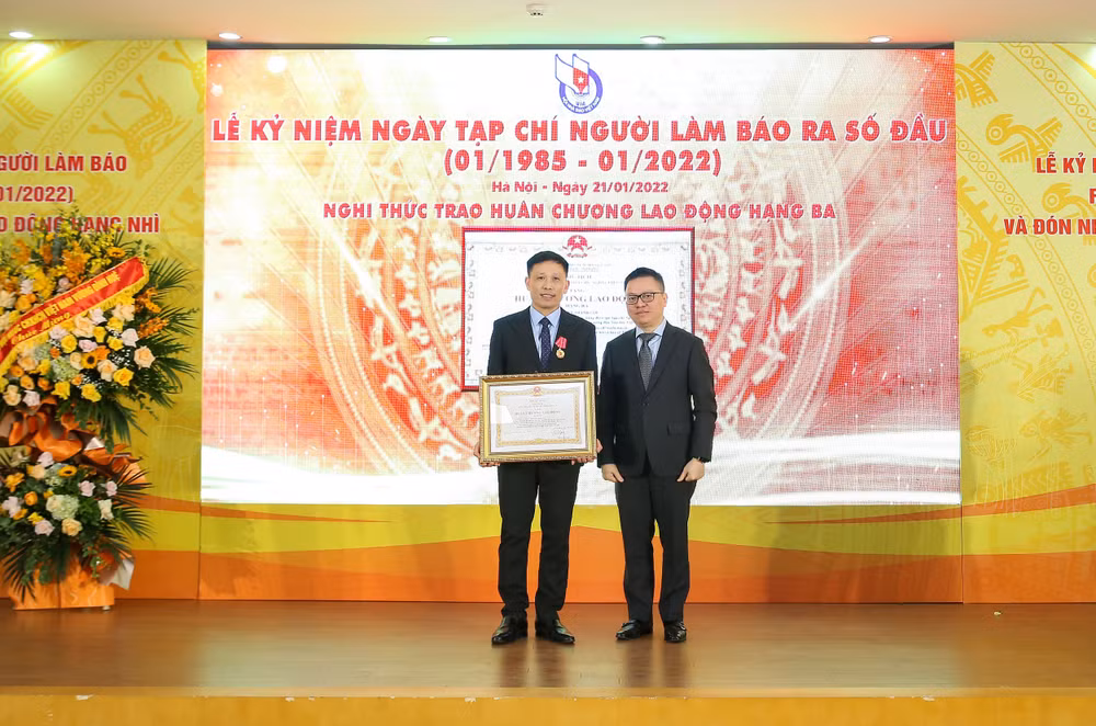 tap chi nguoi lam bao vung vang dong hanh cung mach dap soi dong cua bao chi ca nuoc hinh 4