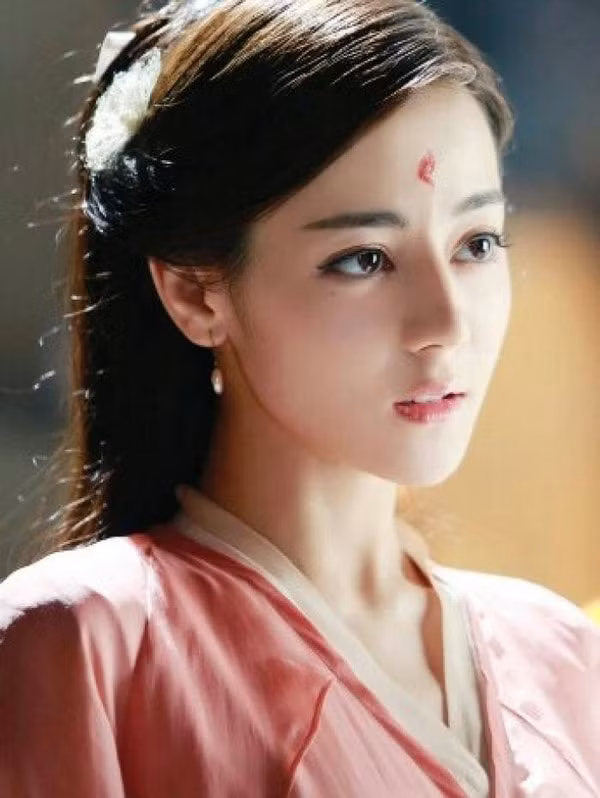 nhung nguoi dep lot top tan tu dai my nhan co trang man anh hoa ngu hinh 3