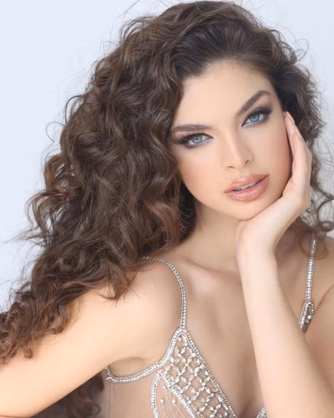 chiem nguong nhan sac hut hon nhu bup be barbie cua a hau 1 miss universe 2021 hinh 1
