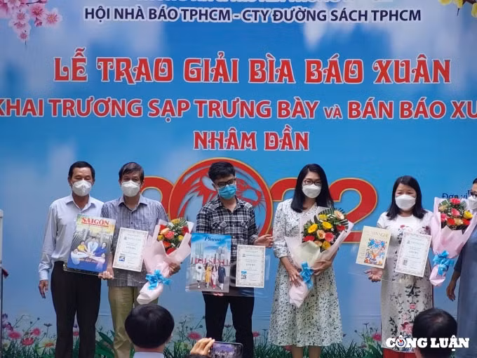 tp hcm trao giai bia bao xuan va khai truong sap bao tu thien hinh 4