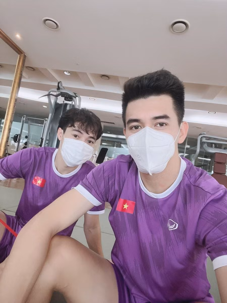 tien linh va van toan khoi covid 19 tro lai tuyen viet nam hinh 1