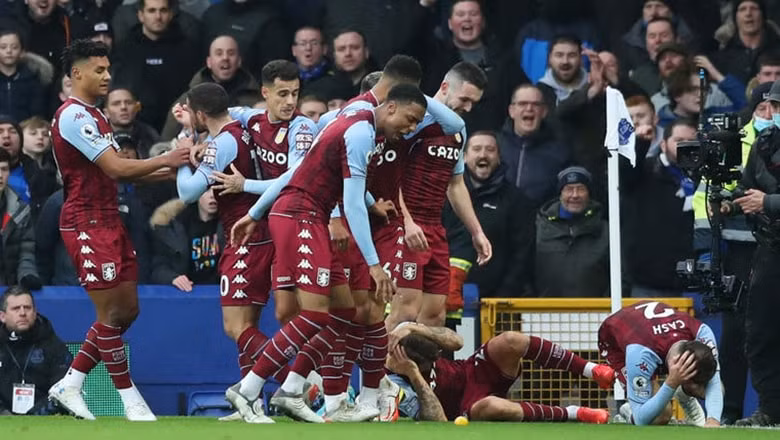 aston villa da bai everton de leo len vi tri thu 10 bang xep hang hinh 2