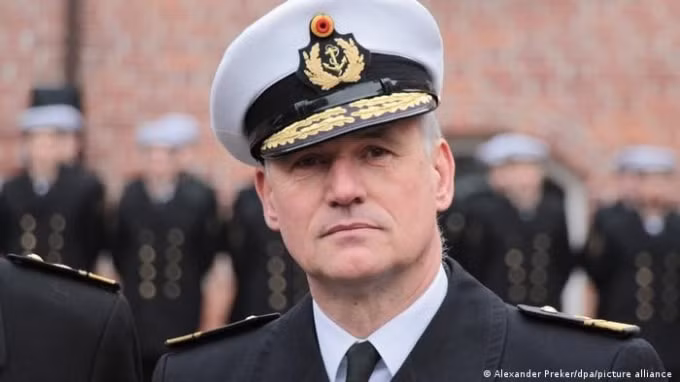 ukraine chi trich duc pha hoai su thong nhat va khuyen khich putin hinh 2