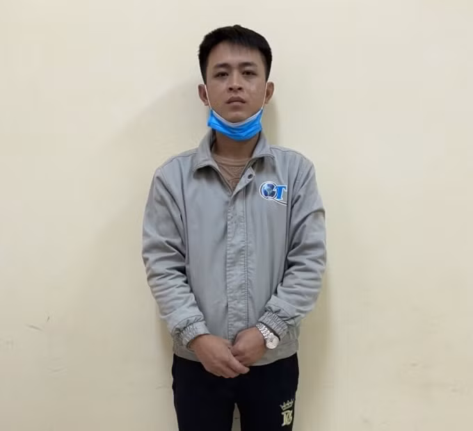pho giam doc doanh nghiep bi chem vi mau thuan voi cong nhan hinh 1